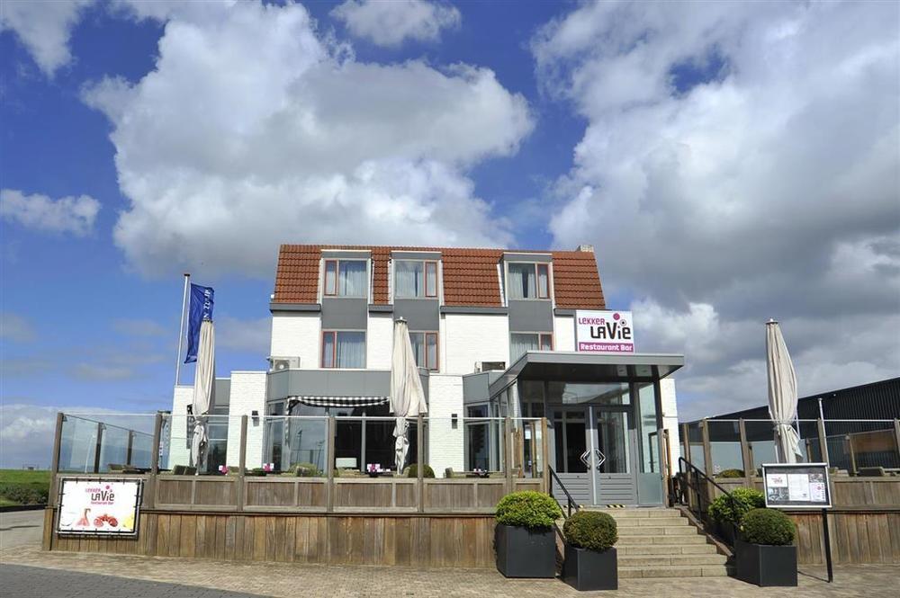 Hotel De Blaauwe Leeuw Terneuzen Bagian luar foto